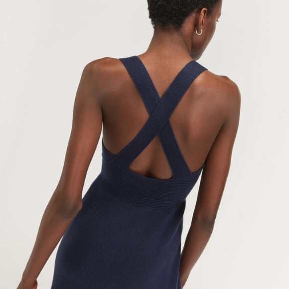 EVERLANE The Ribbed Cotton Cross-Back Dress In Navy - Picture 3 of 9